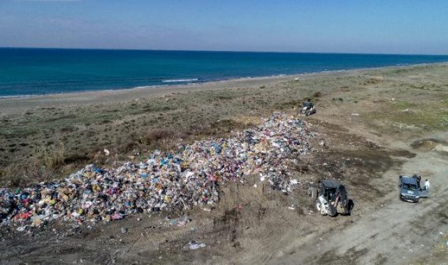 Milleyha Kuş Cenneti'ne enkazdan çöp ve moloz taşındı
