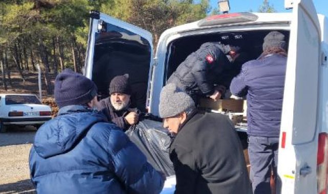 Milli Yol Partisi, toplanan yardımları depremzedelere ulaştırdı