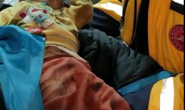 Mucizenin adı 7 aylık Hamza bebek; 140 saat sonra kurtarıldı