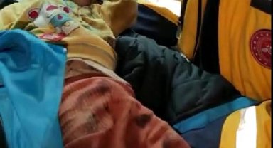 Mucizenin adı 7 aylık Hamza bebek; 140 saat sonra kurtarıldı