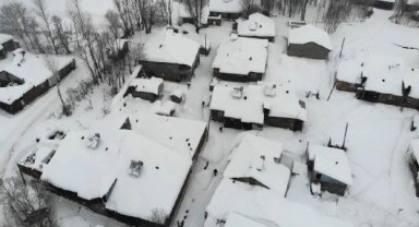Muş'ta 1800 rakımdaki köy kara gömüldü