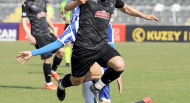 Nazilli'de kardeş kaleciler rakip oldu