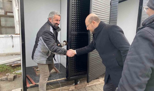 Niksar'dan deprem bölgesine "Seyyar Tuvalet" desteği