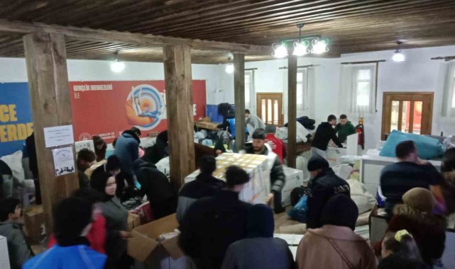Osmaneli deprem bölgesi için tek yürek oldu