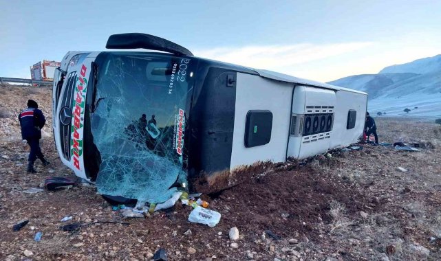 Otobüs kazasında Denizlili öğretmen can verdi