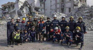 Özbekistan'ın ünlü aşçılarından her gün 10 bin kişiye Özbek pilavı