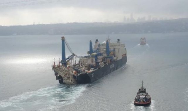 Prof. Dr. Mustafa Ilıcalı: İstanbul Boğazı'nda büyük risk var, gemilerin yüzde 40'ı tehlikeli yük taşıyor