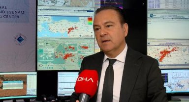 Prof.Dr.Haluk Özener: 7-8 metreye varan kaymalar gözlemlendi