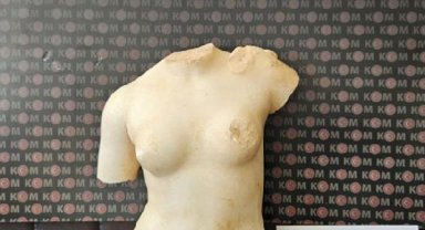 Roma dönemine ait kadın heykeli ele geçirildi; 1 gözaltı
