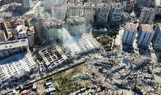 Rönesans Rezidans'ın 10 yıllık sakini: Binanın temeli kaymıştı, koridorda çatlak vardı