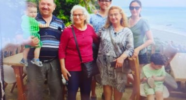 Rusya'dan Hatay'a ziyarete gelen 4 kişilik aile, enkaz altında