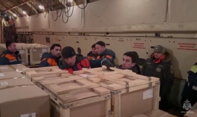 Rusya'dan her biri 30 kişilik ısıtıcılı çadırlar Malatya'da