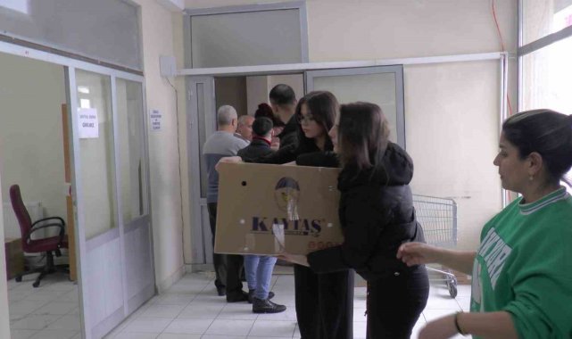 Sağlık çalışanları deprem için seferber oldu