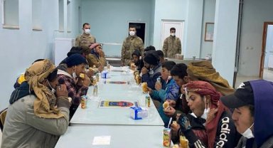 Şanlıurfa'da, 101 kaçak göçmen yakalandı