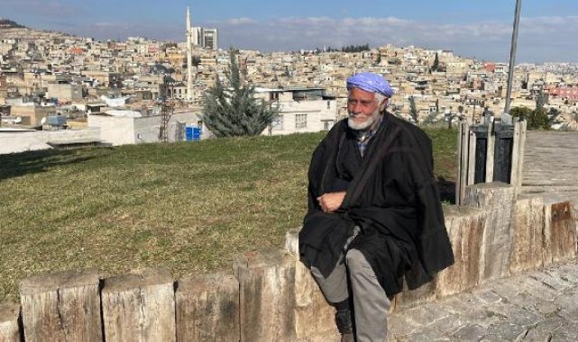 Şanlıurfa'da 2 bin 200 çadır kuruldu; taziye evleri, barınma amaçlı vatandaşlara açıldı