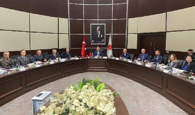 Savunma sanayii şirketleri yardım için teyakkuza geçti