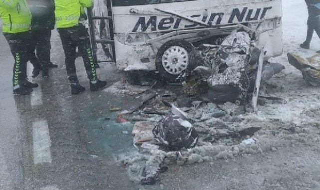 Şereflikoçhisar'da zincirleme trafik kazası: 2 ölü, 6 yaralı