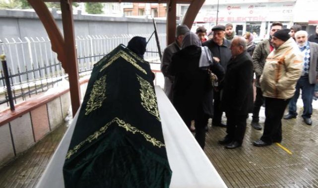 Şile'de öldürülen taksici son yolculuğuna uğurlandı