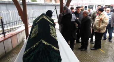 Şile'de öldürülen taksici son yolculuğuna uğurlandı