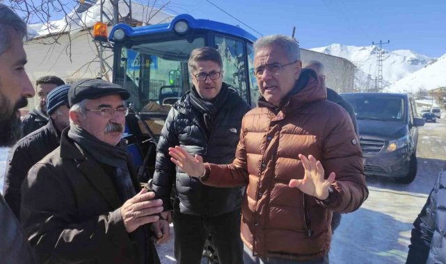 STSO yönetimi deprem bölgesinde yaraları sarıyor