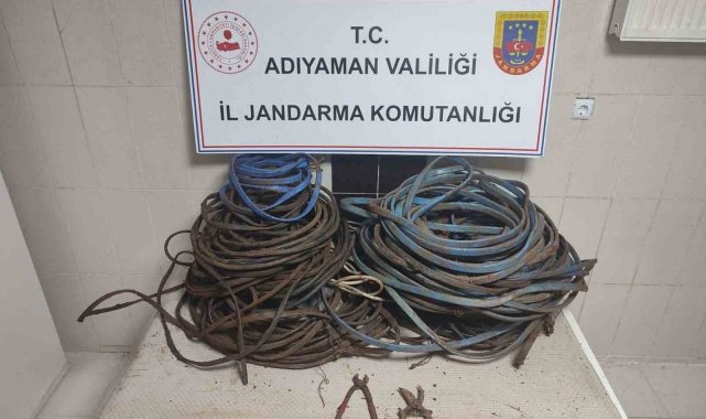 Su motorlarının kablolarını çalan 2 şahıs yakalandı