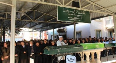 Suriye'de görevli doktor, depremde ölen eşi ve 3 çocuğunu toprağa verdi
