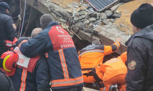 Tam 29 saat sonra enkazdan sağ çıkarıldı