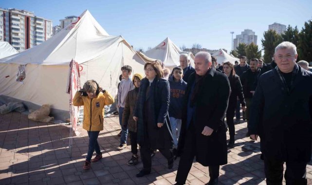 TBMM Başkanı Şentop çadır kenti ziyaret etti