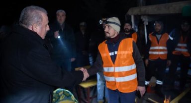 TBMM Başkanı Şentop, Hatay'da depremzede aileleri ziyaret etti