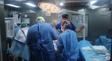 TCG Bayraktar, 4 bin 850 depremzedeye sağlık hizmeti verdi