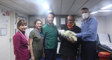 TCG Bayraktar, 4 bin 850 depremzedeye sağlık hizmeti verdi