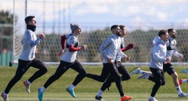 Trabzonspor'da Markovic takımla ilk antrenmanına çıktı