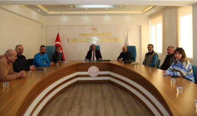Tunceli'de, deprem bölgesinden dönen ekibe psikolojik destek