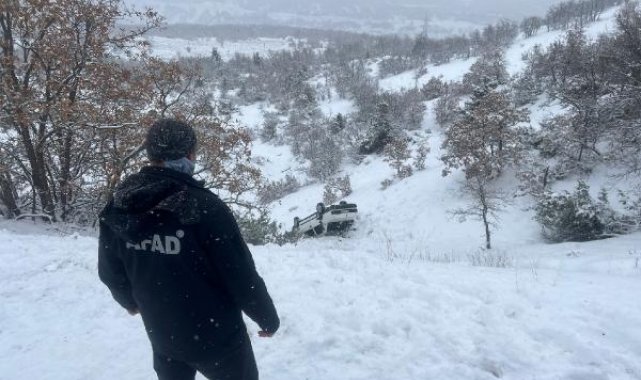 Tunceli'de otomobil şarampole yuvarlandı: 1 yaralı