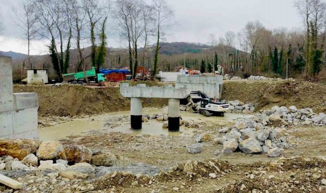 Türkeli Yılanlık Köprüsü'nün yüzde 75'i tamamlandı