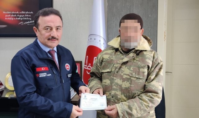 Umre parasını depremzedelere bağışladı