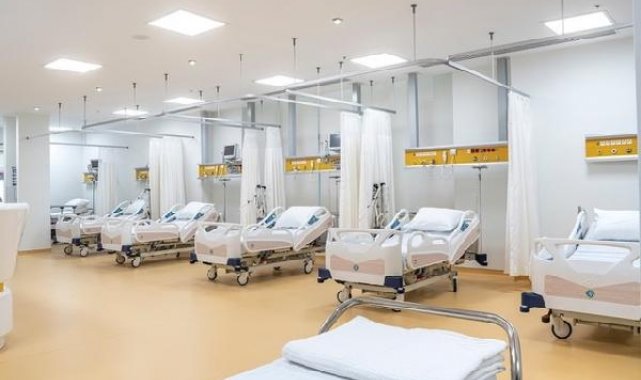 Üniversite hastanesi depremzede kanser hastalarına kapılarını açtı