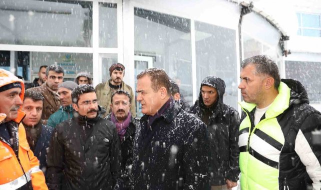 Vali Akbıyık: "Halkımız yekvücut oldu"