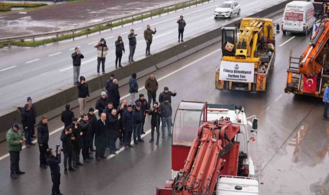Yalova'dan deprem bölgesine 204 yardım yüklü araç gönderildi