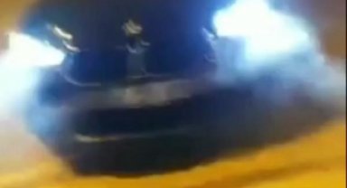 Yarışan sürücüler, otomobilleriyle 4 araca çarptı; o anlar kamerada