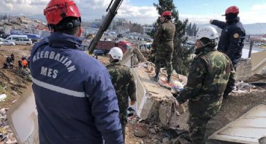 Yurt dışından gelen ekiplerin can kurtarma seferberliği