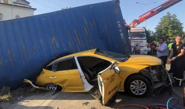 Zincirleme kazaya neden olan ehliyetsiz TIR şoförü, 'çok ölü var' diye kaçmış