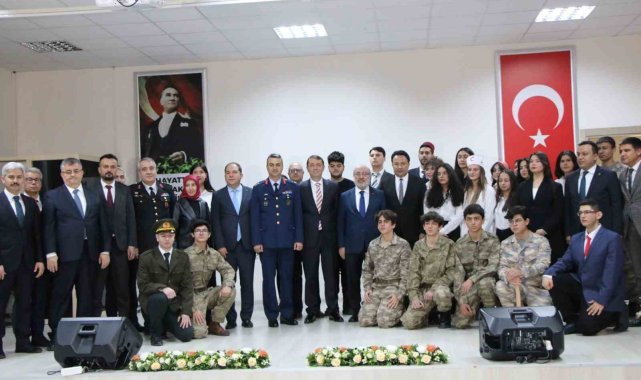 12 Mart İstiklal Marşı'nın Kabulü oratoryo ve sergi ile kutlandı