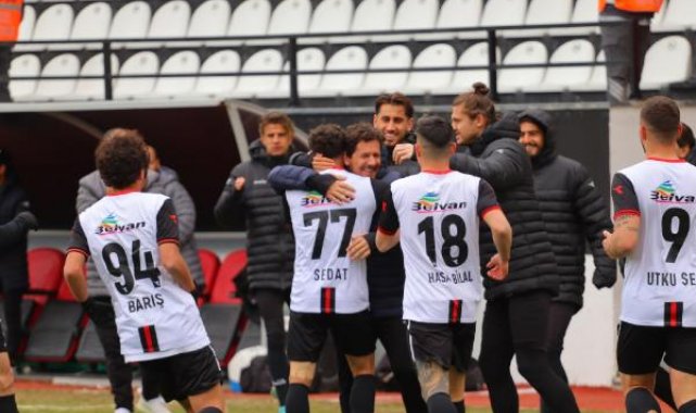 16 maçtır kaybetmeyen Vanspor şampiyonluk yolunda