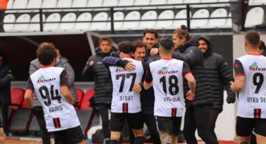 16 maçtır kaybetmeyen Vanspor şampiyonluk yolunda