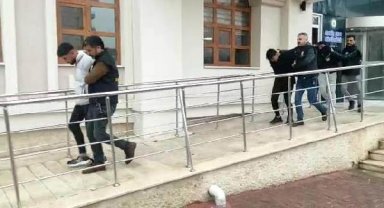 3 kişinin yaralandığı silahlı çatışma, ucuza ayakkabı satışı nedeniyle çıkmış
