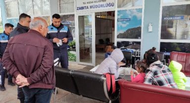 'Depremzedeyiz' diyerek dilencilik yaparken yakalandılar
