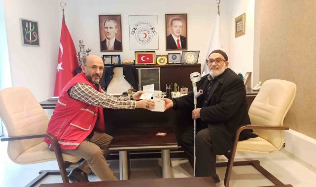 87'lik dede emekli maaşını depremzedelere bağışladı