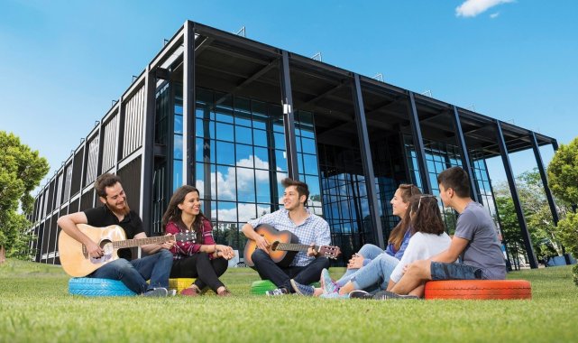 Abdullah Gül Üniversitesi, Times Asya 2023 ödüllerinde finalist oldu