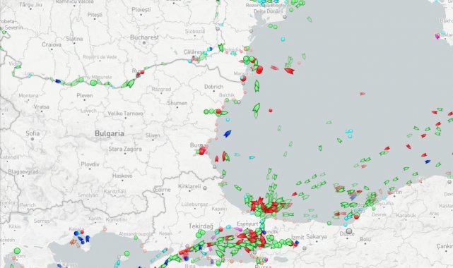 Adı Haarp iddiasıyla gündeme gelen savaş gemisi Zonguldak açıklarında